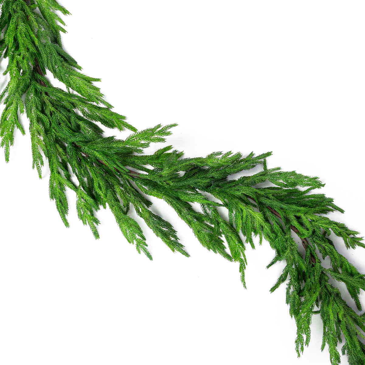 18' Soft Touch Fir Pine Garland Item Number: 2833455GR