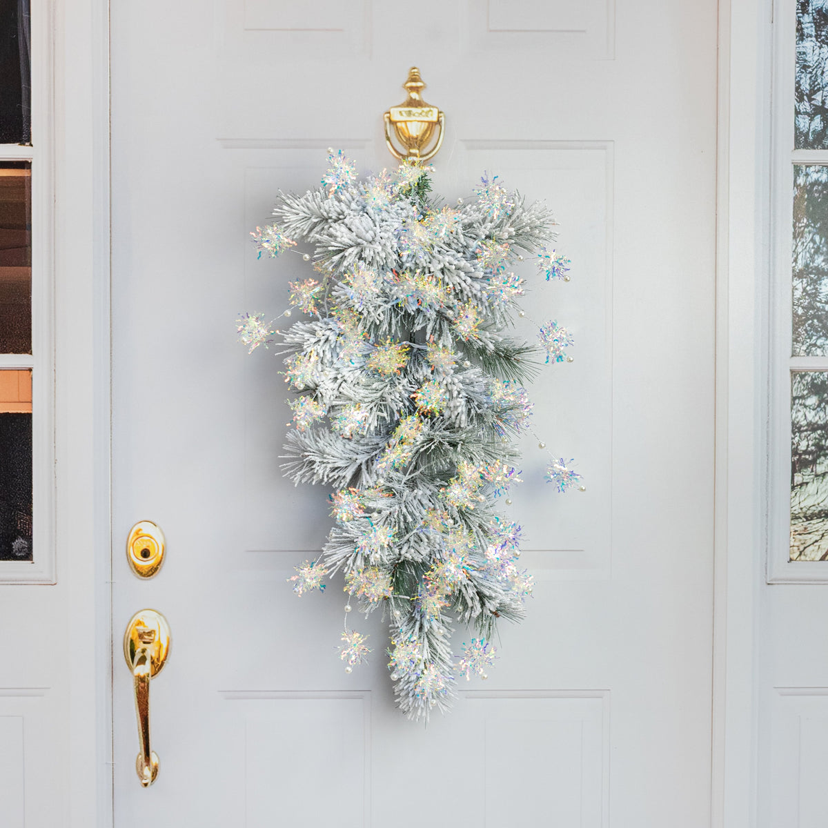 5' Tinsel Clusters & Pearls Garland: Iridescent Clear detail photo 6
