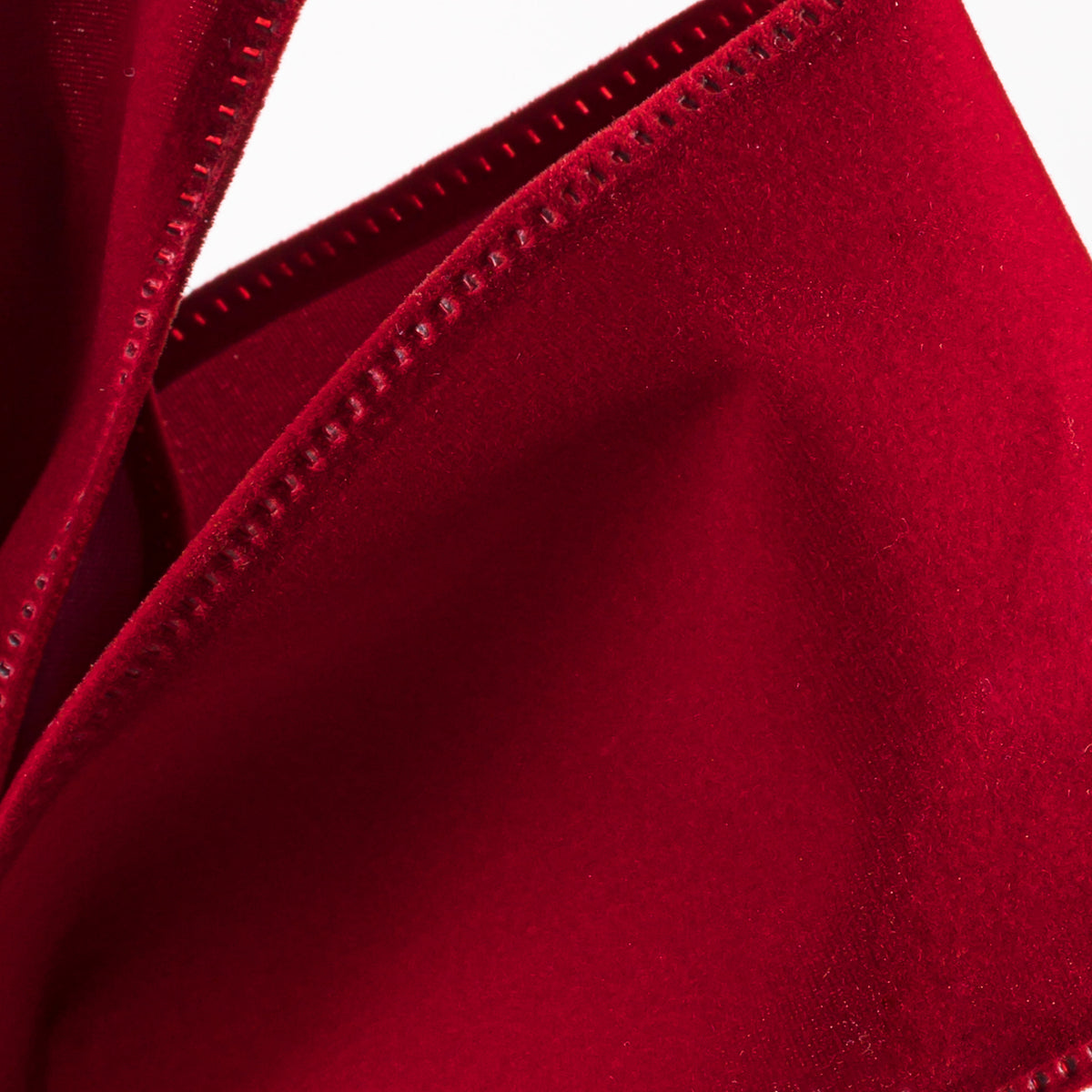 2.5" Value Velvet Ribbon: Dark Red (10 Yards) detail photo 3