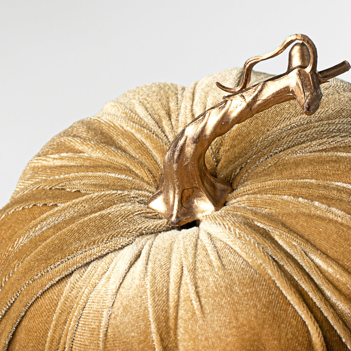 7" Velvet Pumpkin: Brown With Gold detail photo 3