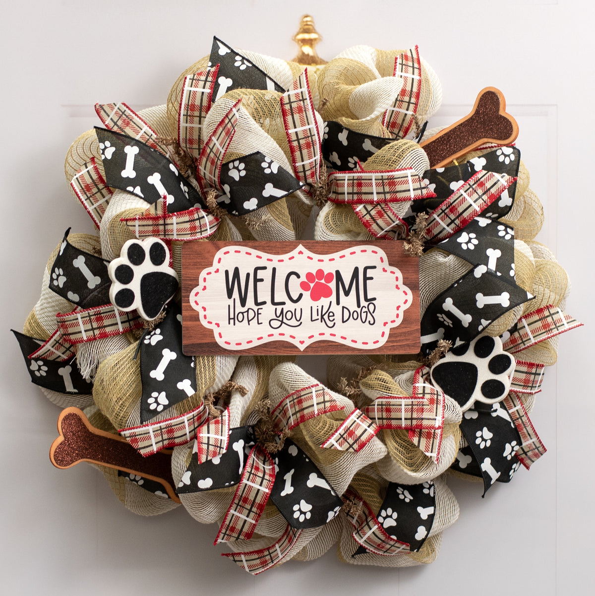 10.5" Waterproof Sign: Scalloped Hope You Like Dogs Lifestyle Photo