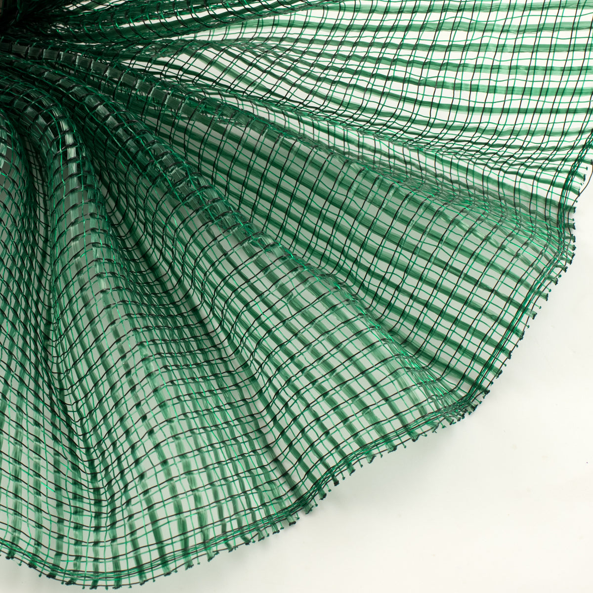 10" Wide Strip Mesh: Hunter Green Lifestyle Photo