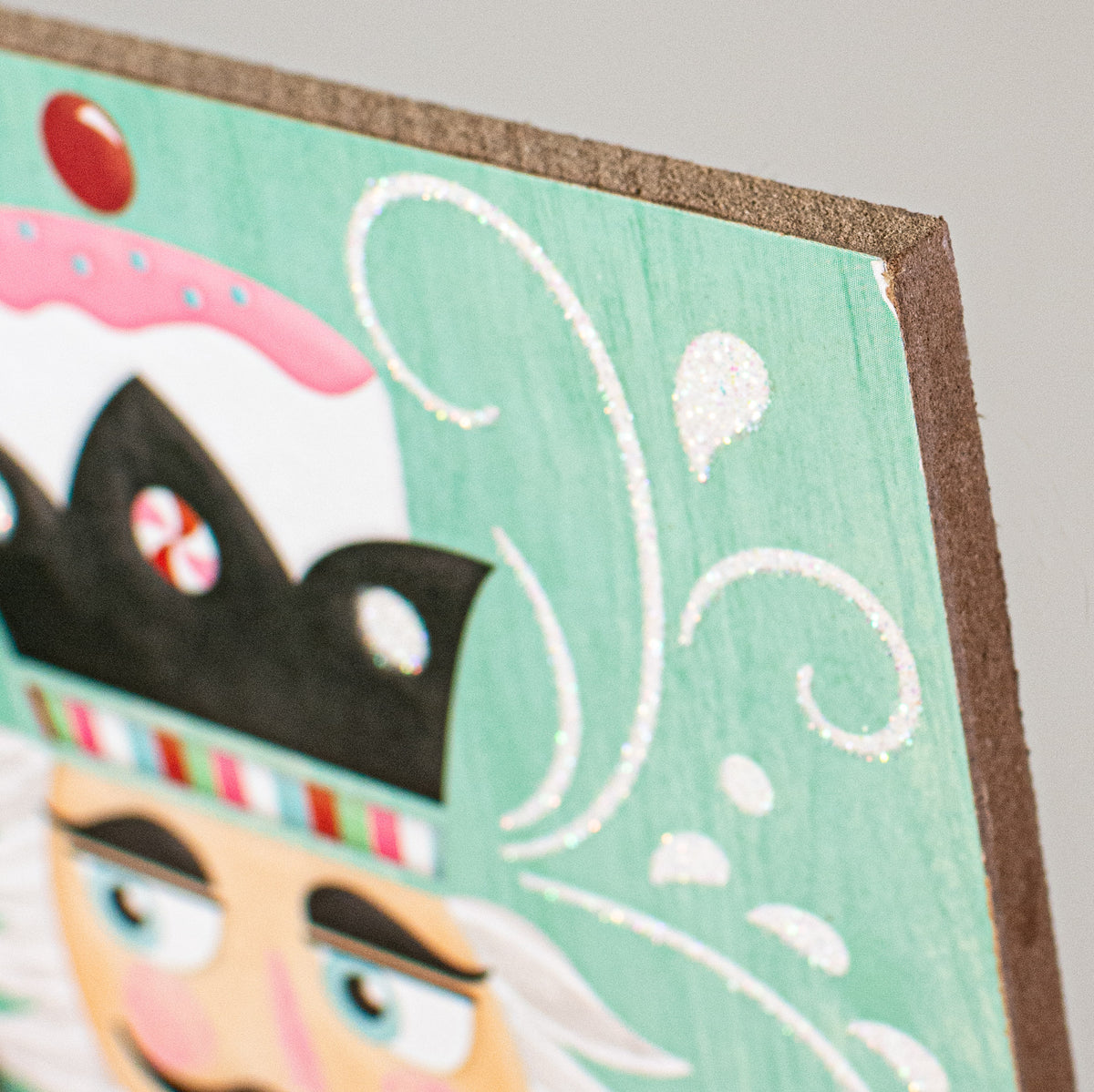 12" Wooden Sign: Glitter Mint Nutcracker detail photo 3
