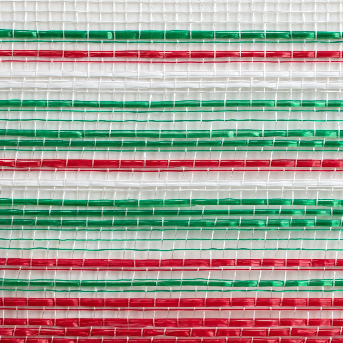 10" Vertical Wide Strip OmbrÃ© Mesh: Red, Emerald Green & White detail photo 3