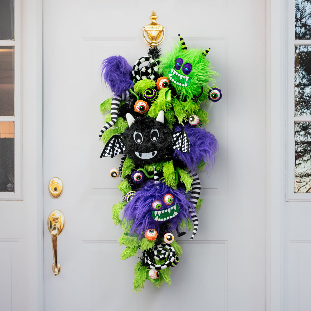 16" Fuzzy Bat Wreath Enhancement: Black & White Check detail photo 4