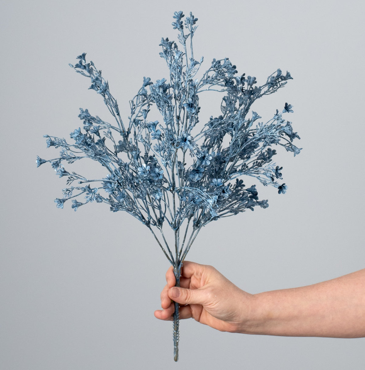 18" Plastic Wax Flower Bush: Smoke Blue (7 Stem) detail photo 3