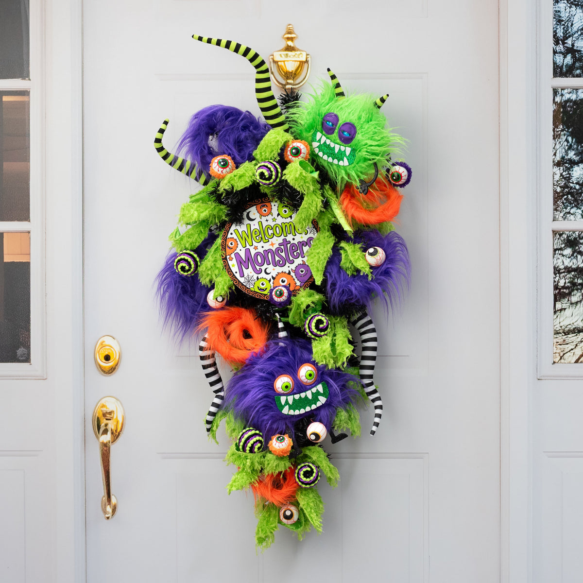 21" Furry Halloween Monster Spray: Green detail photo 5