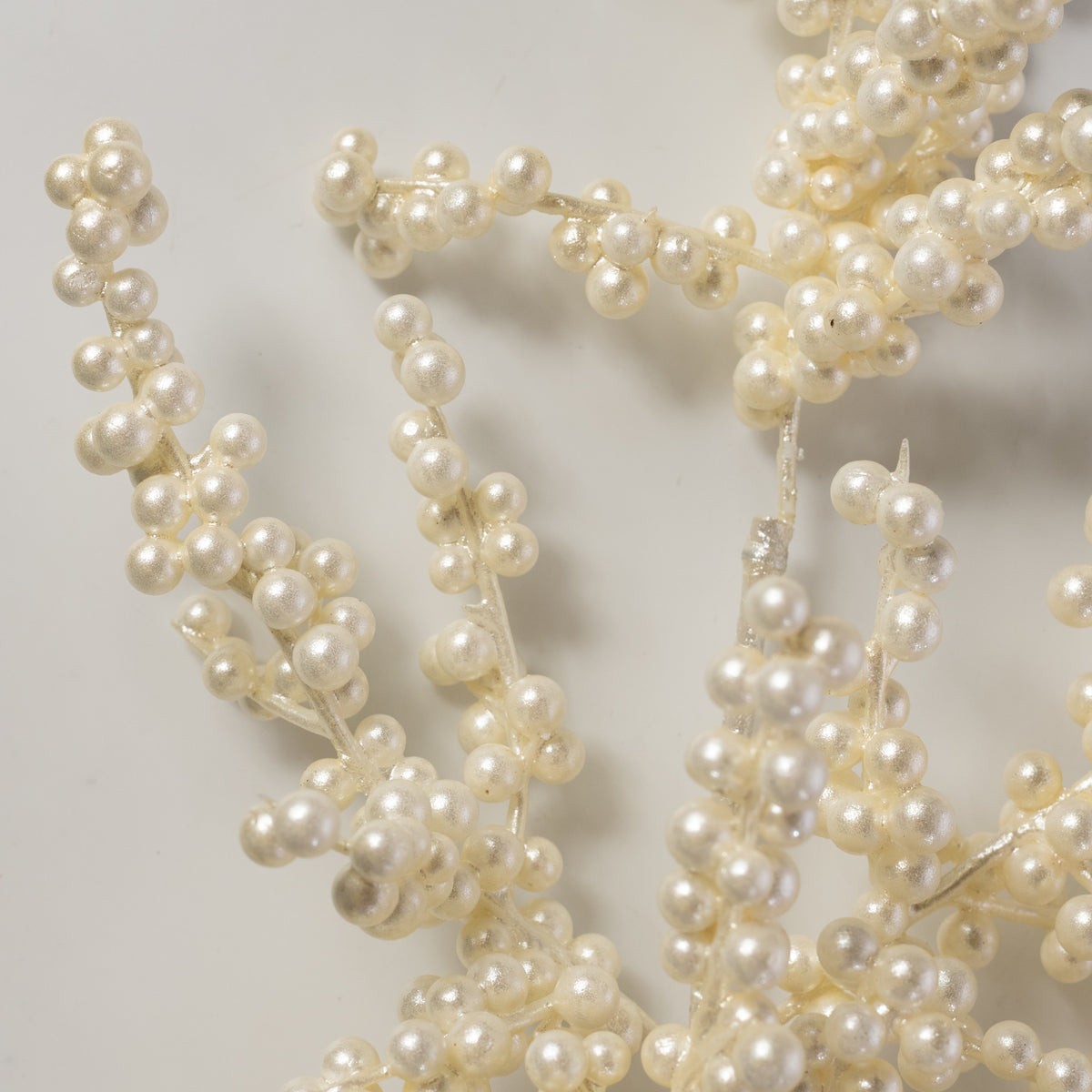26" Berry Clusters Pick: Ivory Pearl Lifestyle Photo