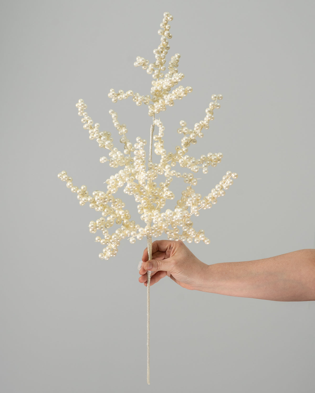 26" Berry Clusters Pick: Ivory Pearl detail photo 3