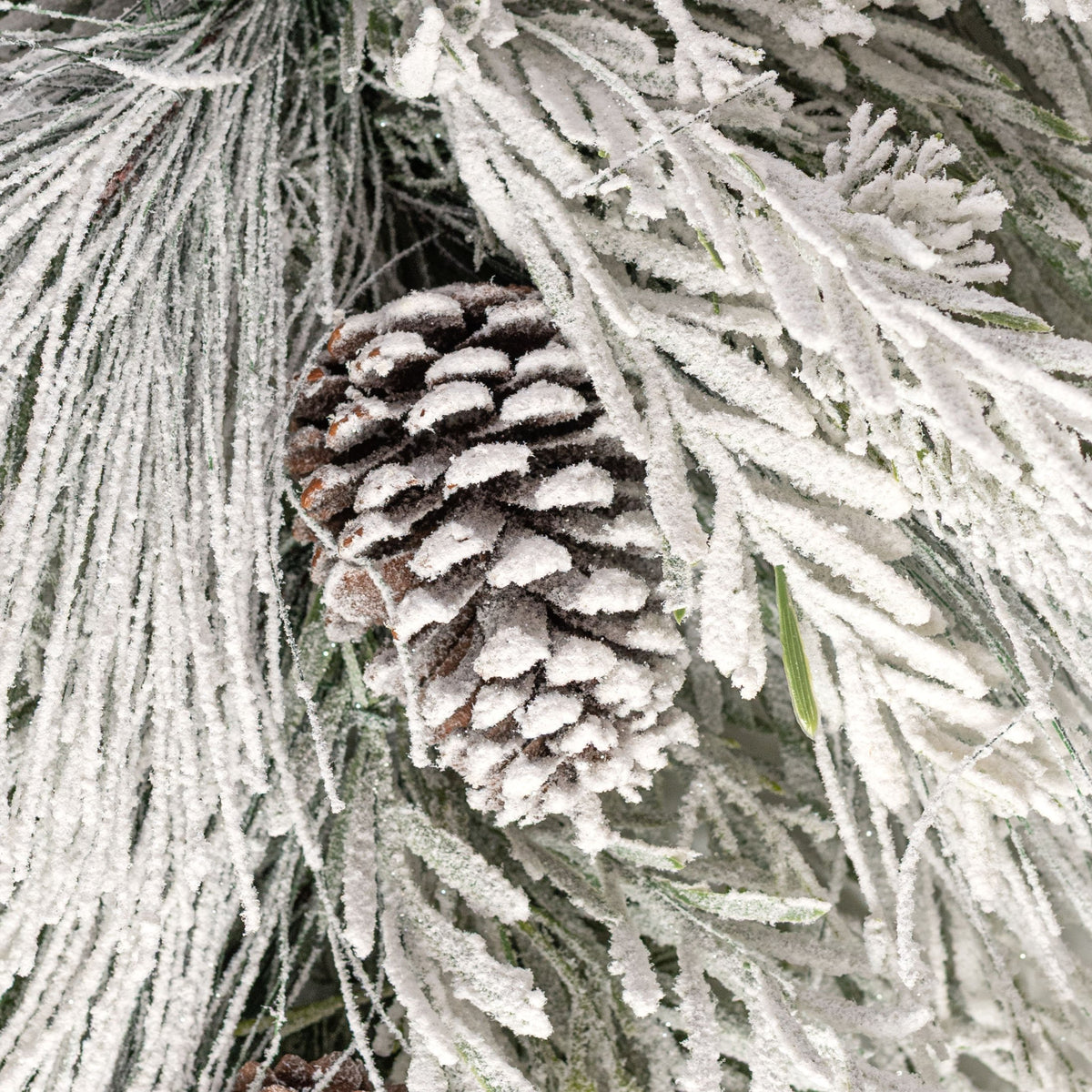 30" Mixed Flocked Pine & Pinecone Teardrop detail photo 3