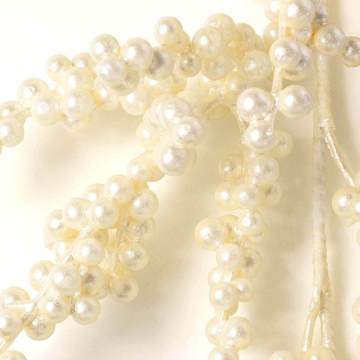 78" Berry Clusters Garland: Ivory Pearl detail photo 3