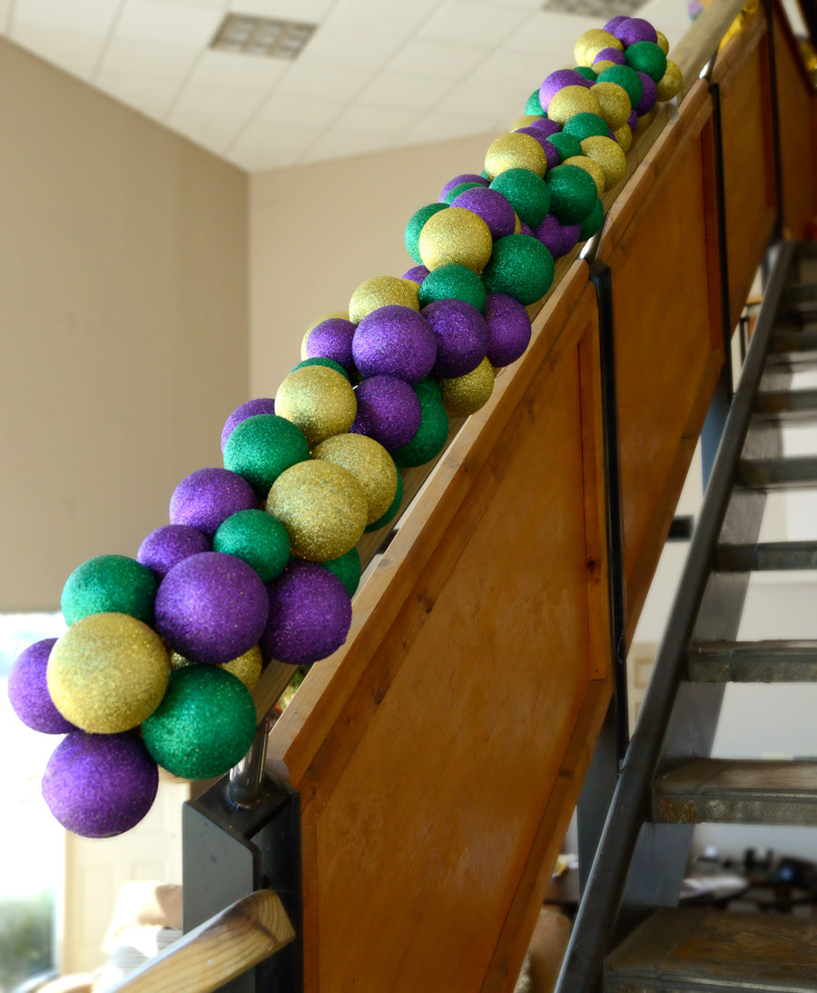 Deluxe Mardi Gras Ball Garland: 6'