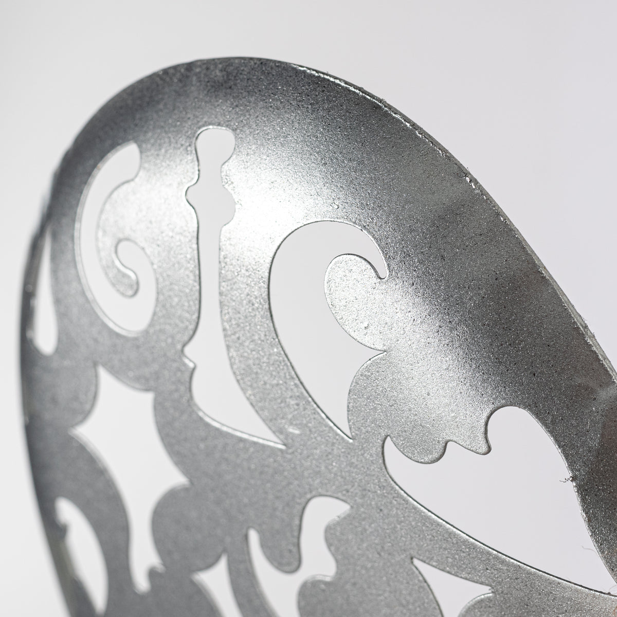 19.5" X 16.5" Angel Wing Decor: Silver detail photo 3