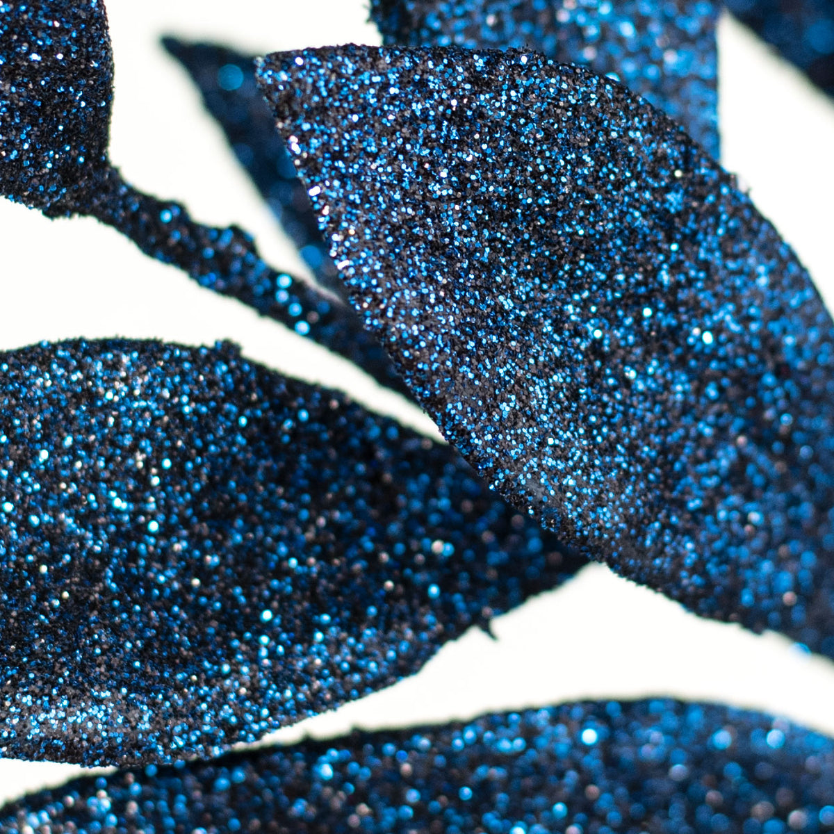 23" Bay Leaf Glitter Spray: Midnight Blue Lifestyle Photo