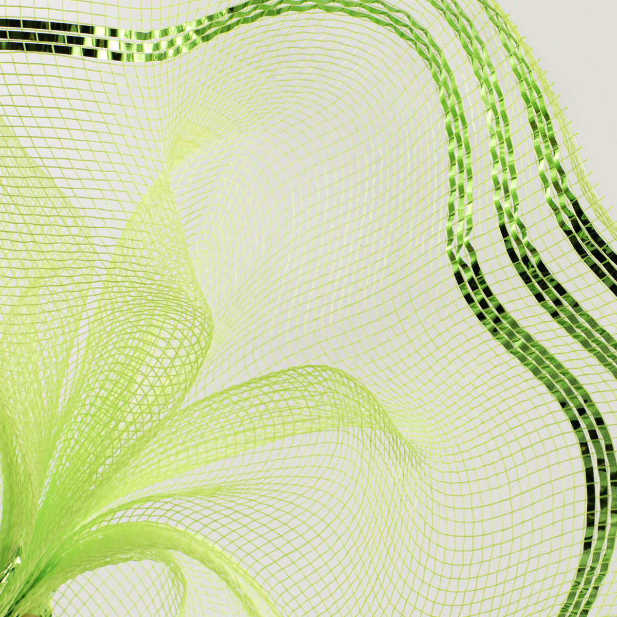 10" Border Stripe Metallic Mesh: Apple & Lime Green Lifestyle Photo