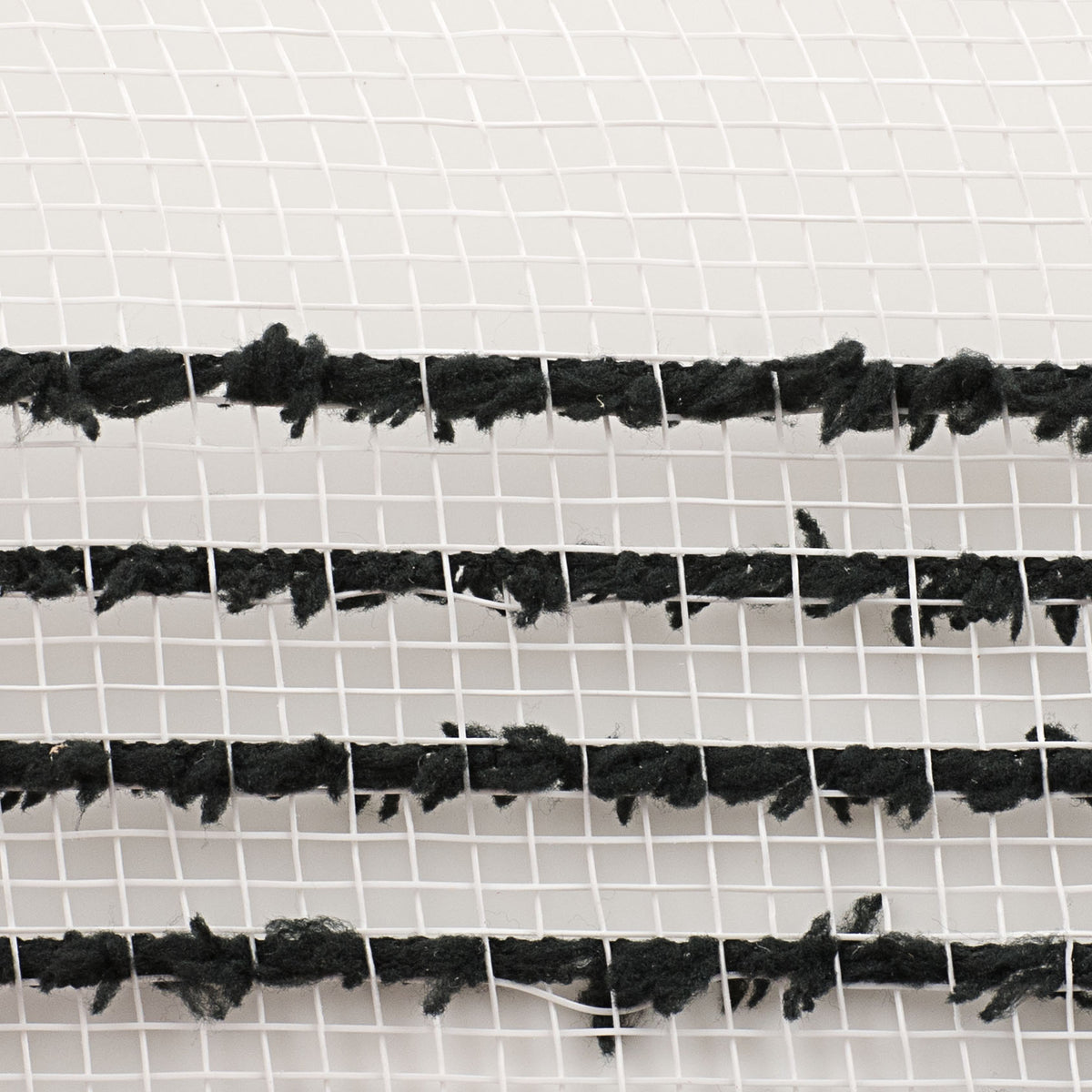10" Border Stripe Snowdrift Mesh: White & Black detail photo 3