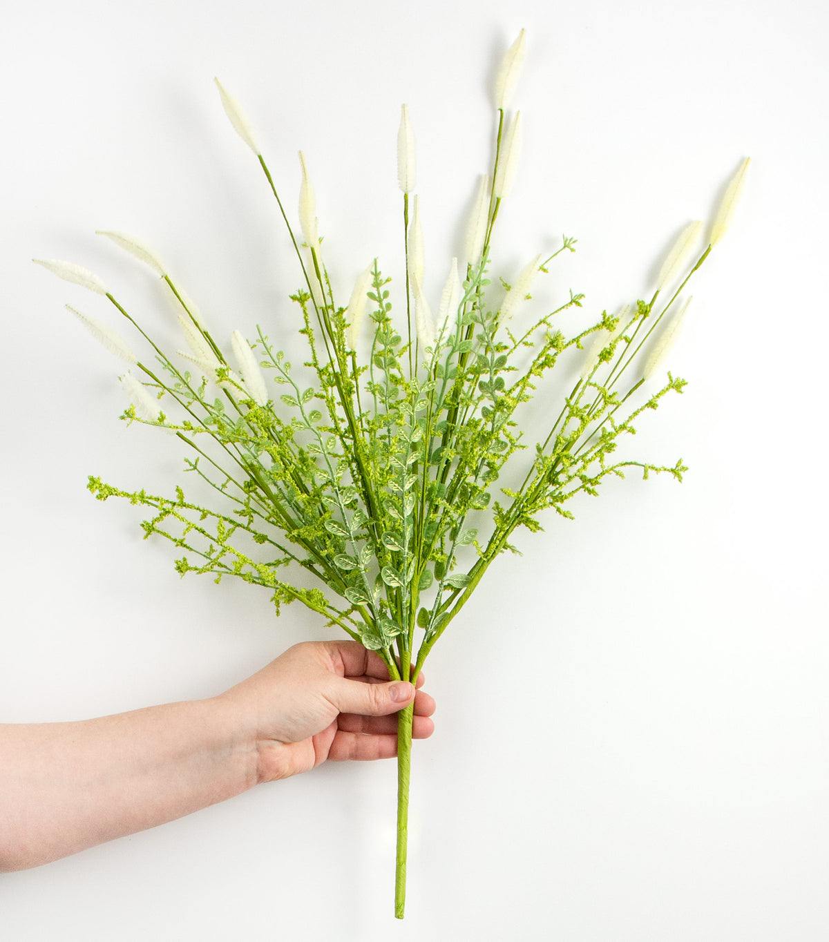 24" Bunny Tail & Leaves Bush: Cream detail photo 3