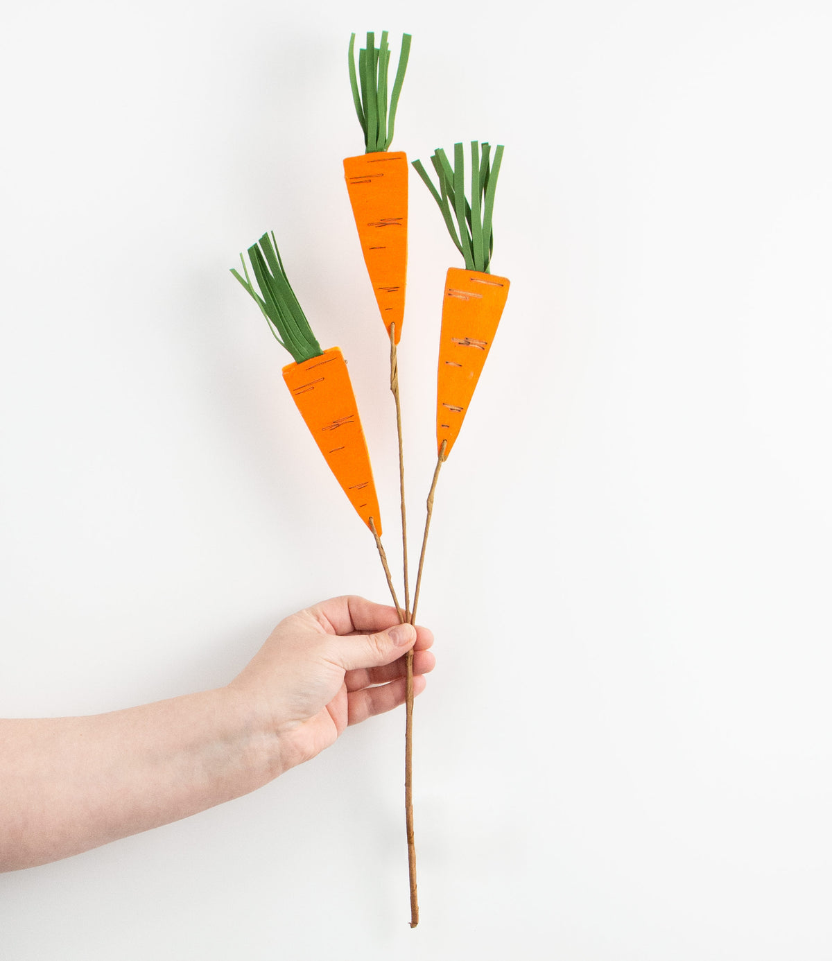 12" Carrot Wooden Cutout Pick: Orange detail photo 3