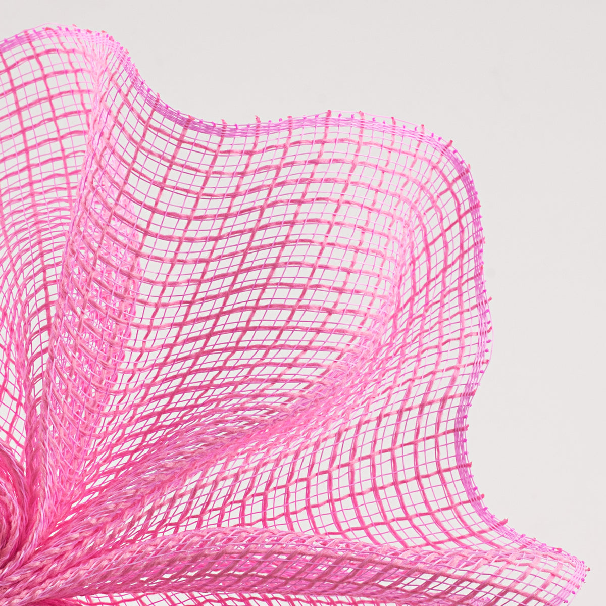 10" Check Fabric Mesh: Pink Lifestyle Photo