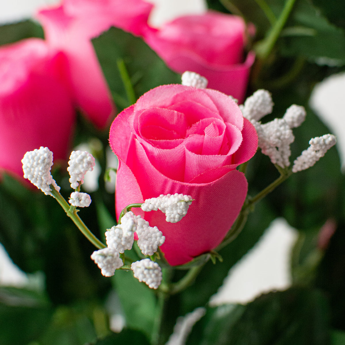 16" Colorfast Lillian Rose Bud Bush: Hot Pink (14) Lifestyle Photo
