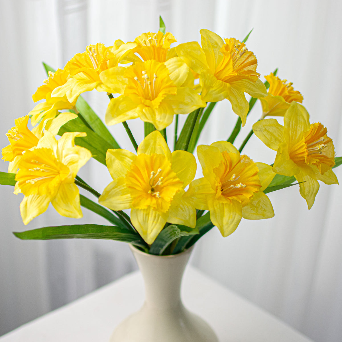 17" Daffodil Bush: Yellow Item Number: 63333YW