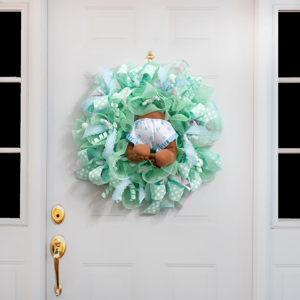 12" Dark Skin Baby Bottom Wreath Accent: Blue detail photo 4