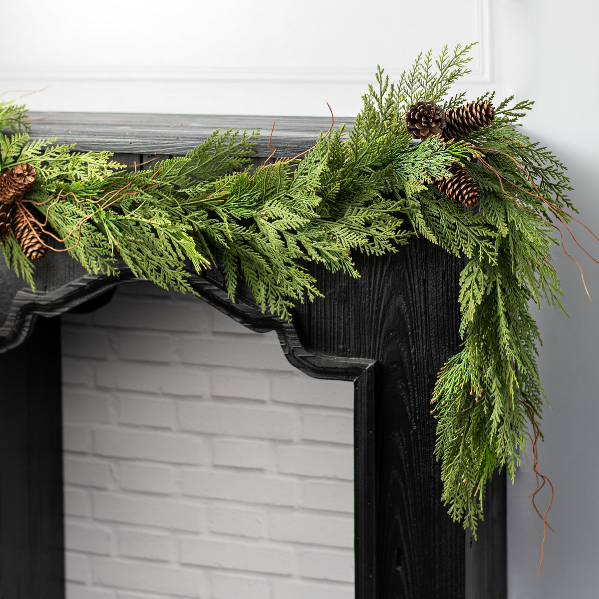 72" Deluxe Incense Cedar & Pinecone Garland Lifestyle Photo