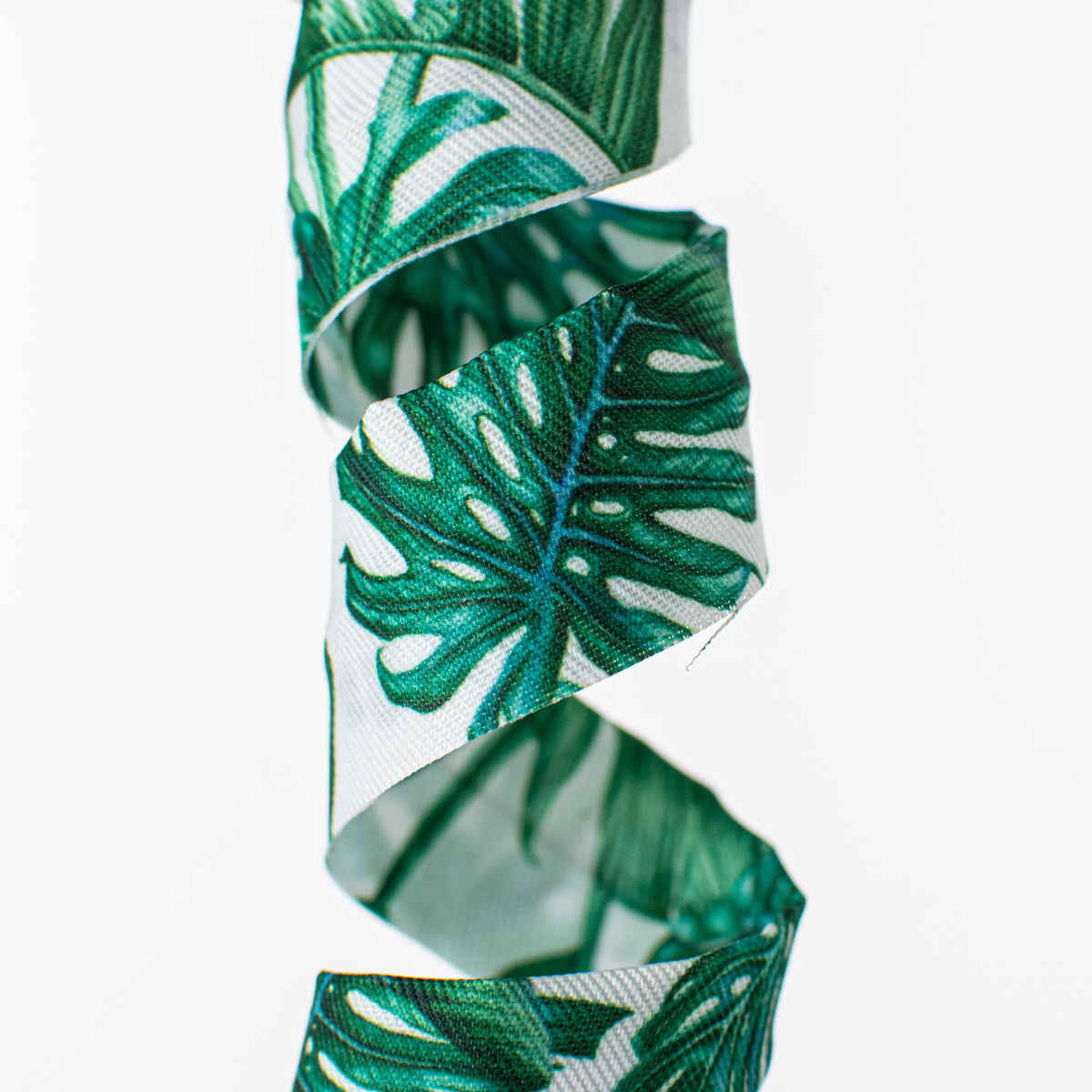 24" Fabric Curl Spray: Palm Leaf Lifestyle Photo