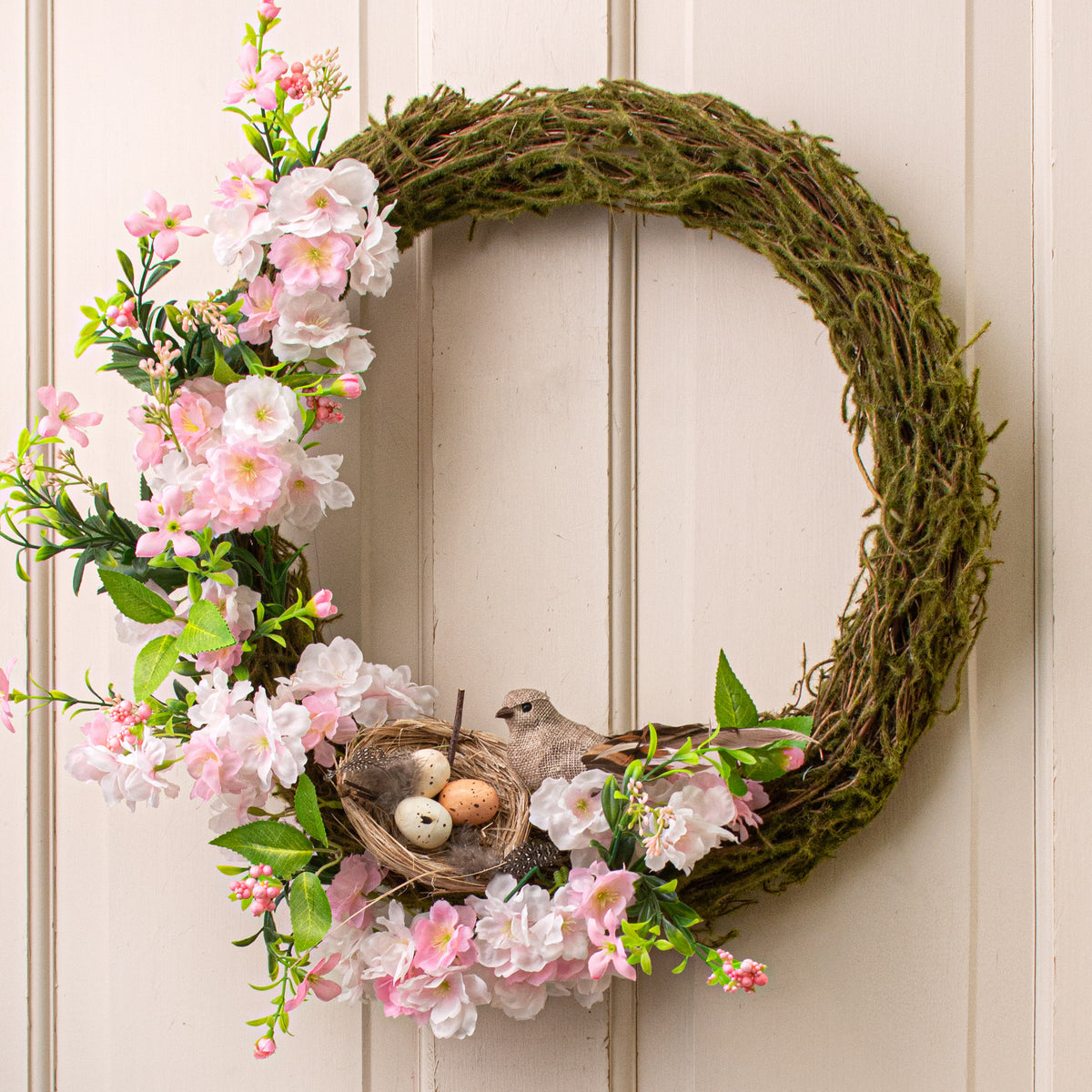 4" Feathered Bird Nest Lifestyle Photo
