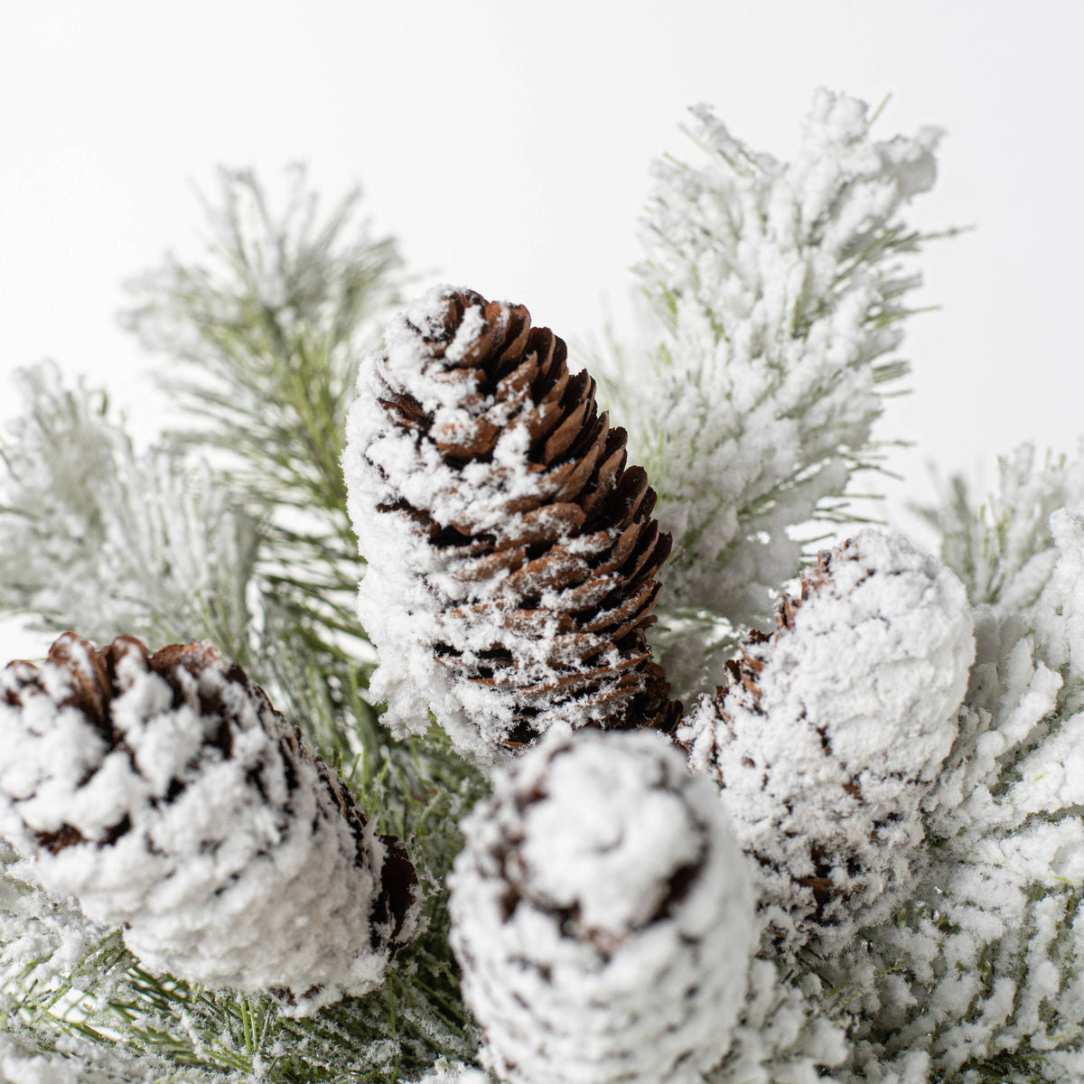 12" Flocked Dakota Pine Centerpiece Ball Swag detail photo 3
