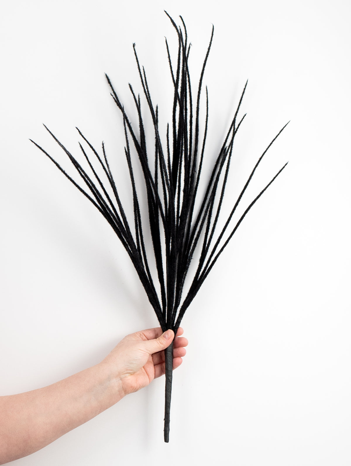 27" Flocked Grass Bush: Black detail photo 3