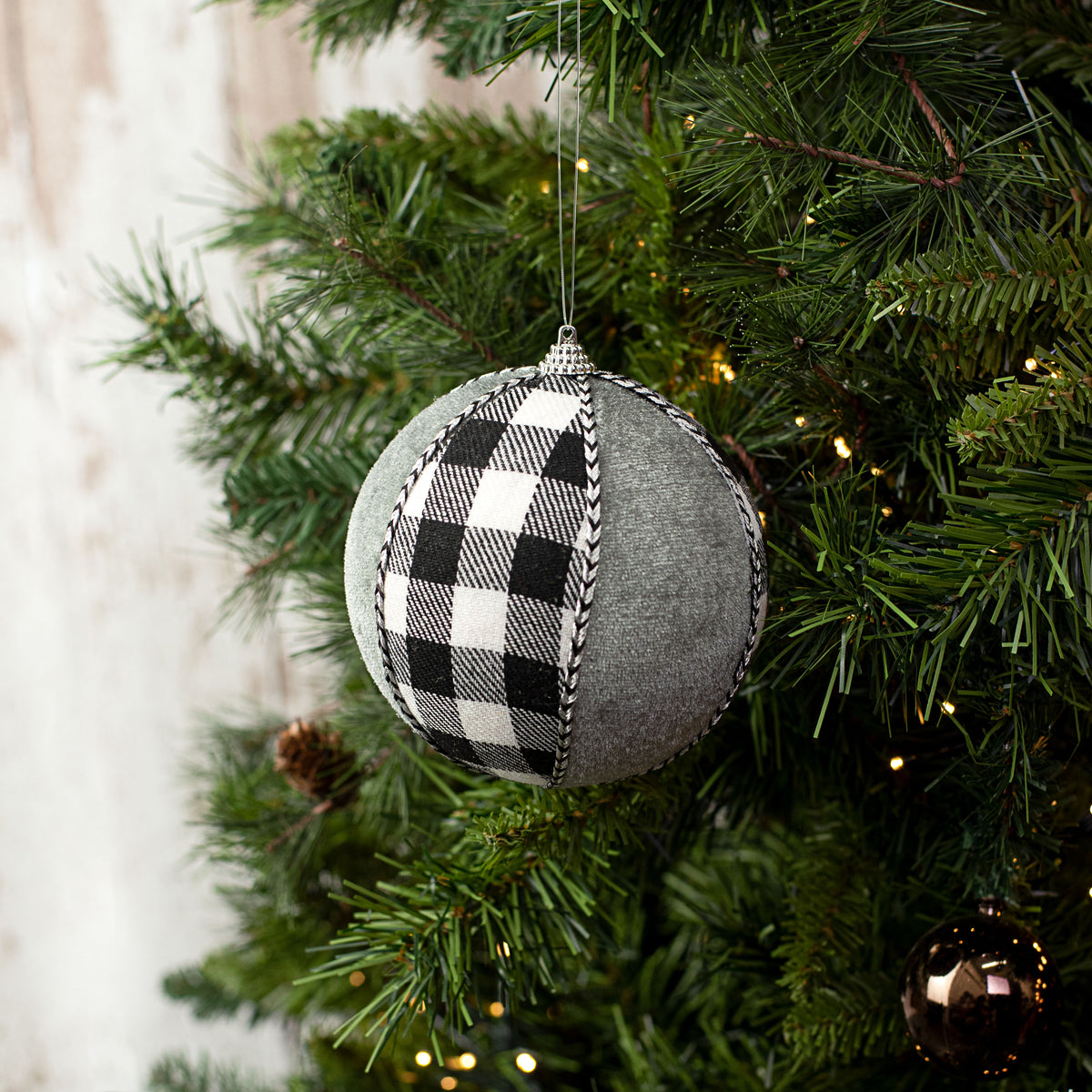 5" Gingham & Velvet Ball Ornament Lifestyle Photo
