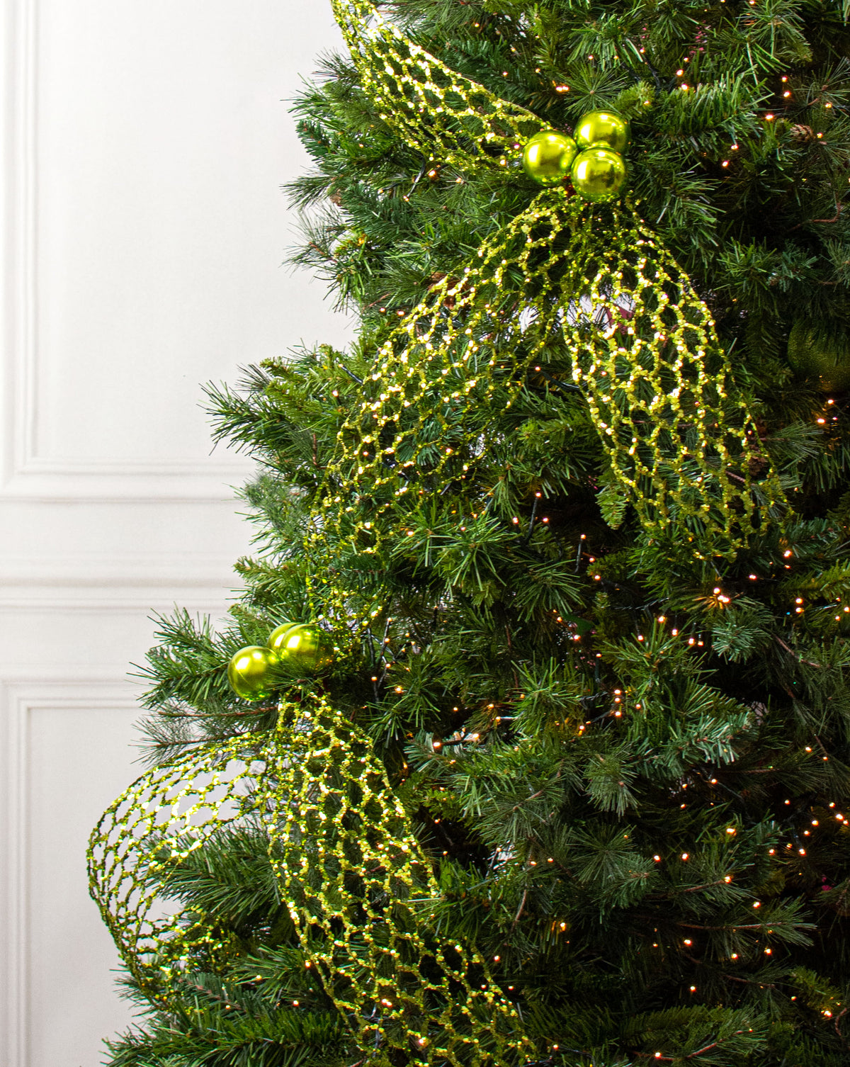 5" Glitter Chicken Wire Ribbon Garland: Lime Green (10') Lifestyle Photo