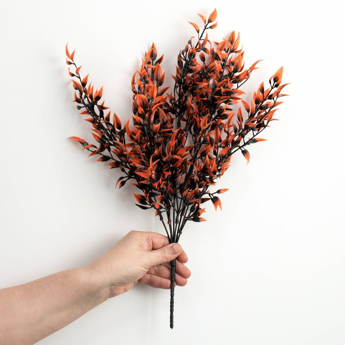 17" Halloween Leaf Bush: Orange & Black detail photo 3