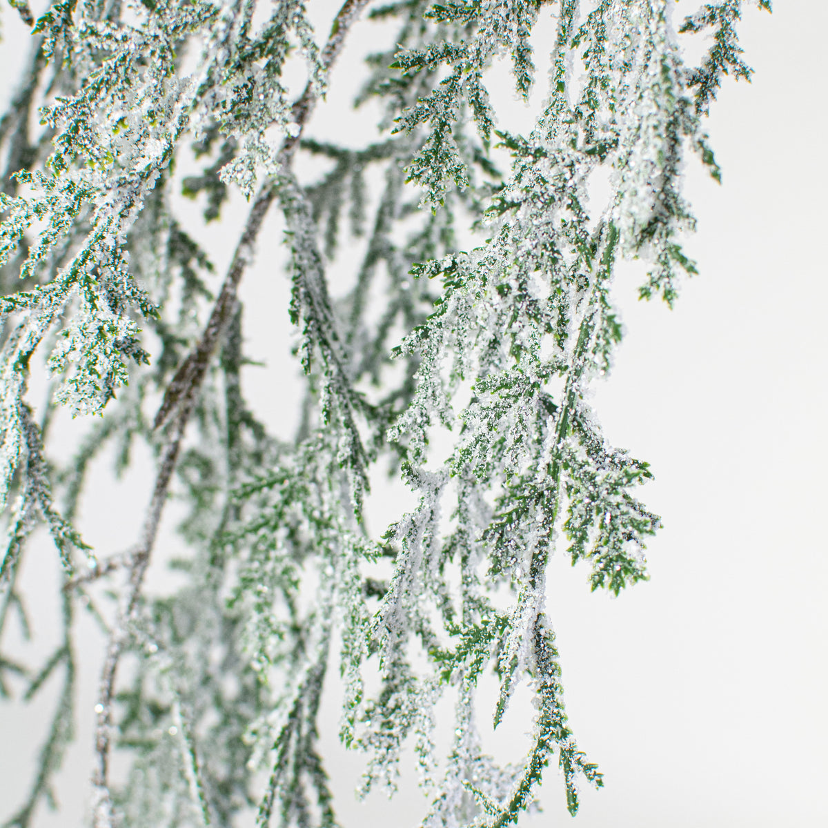 44" Hanging Cedar Snow Spray detail photo 3