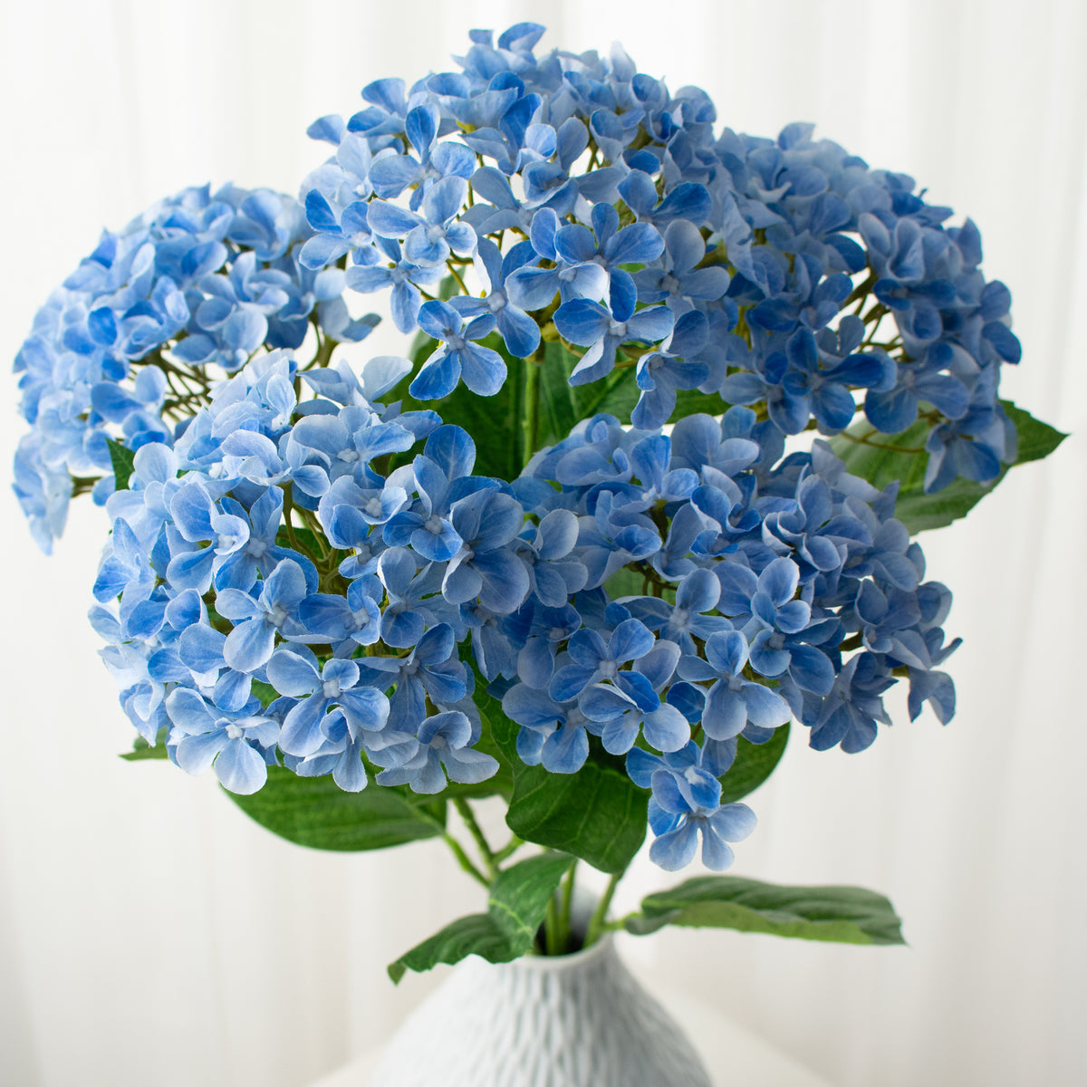 23" Hydrangea Bush: Blue Item Number: 35128BL