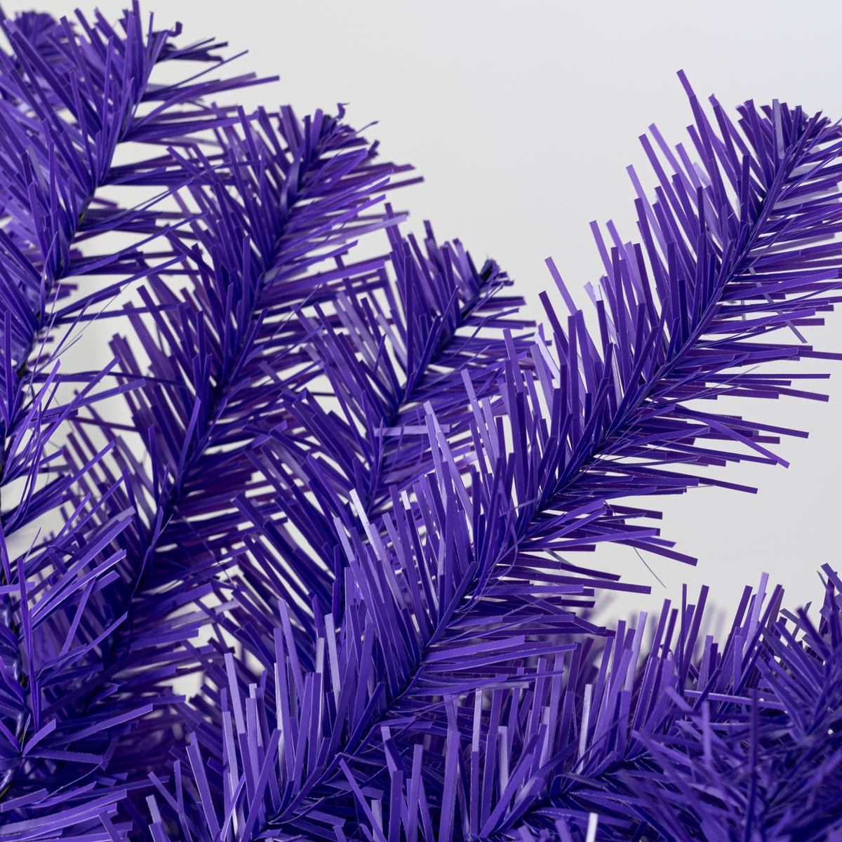 36" Pine Teardrop Swag: Purple (90 Tips)
