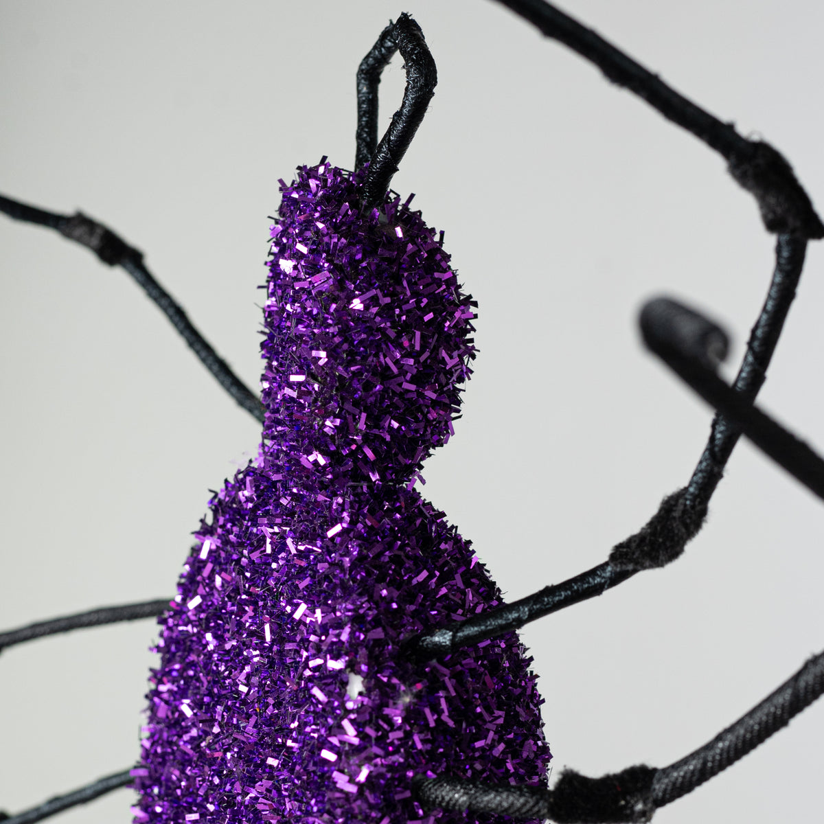 16" Frizzy Tinsel Spider: Purple