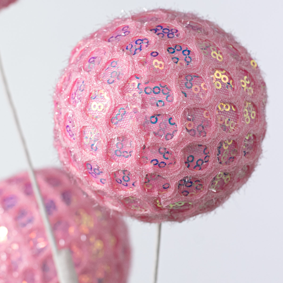 25" Mesh Sequin Ball Spray: Pink
