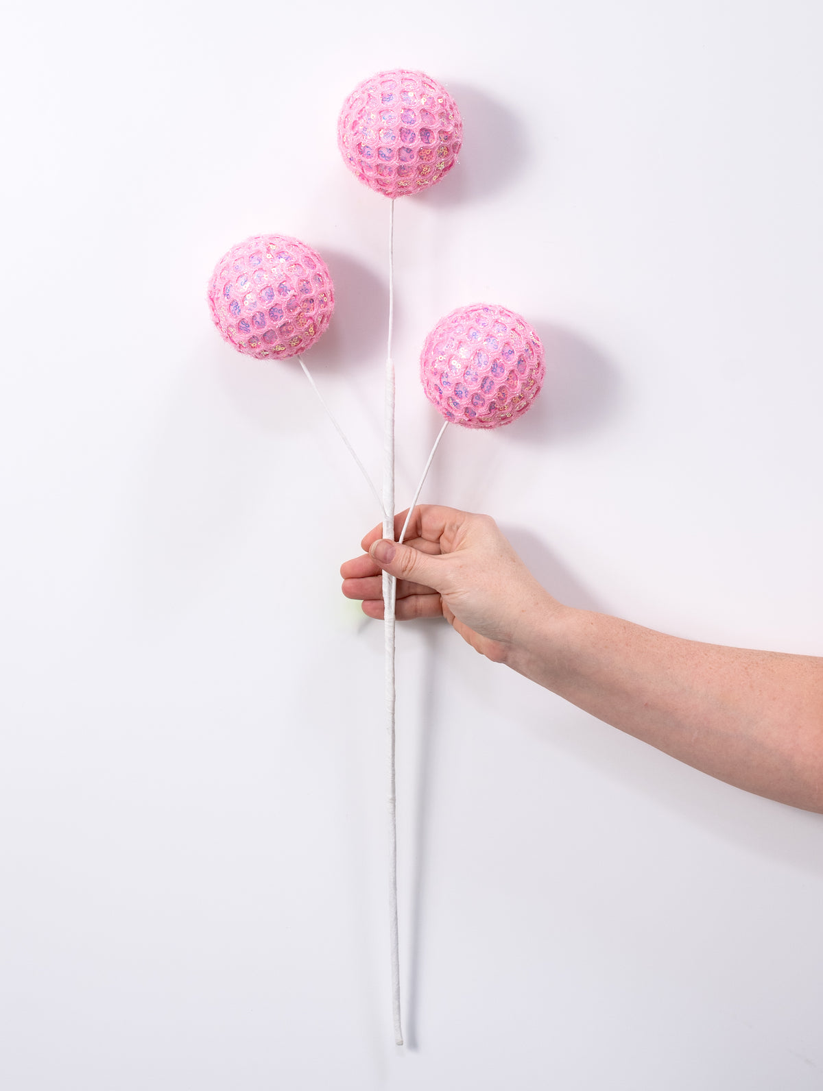 25" Mesh Sequin Ball Spray: Pink