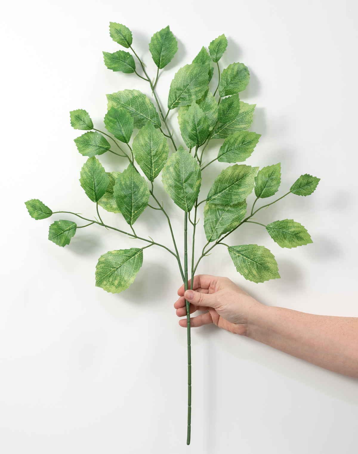 28" Rose Leaf Sprays: Green (12)