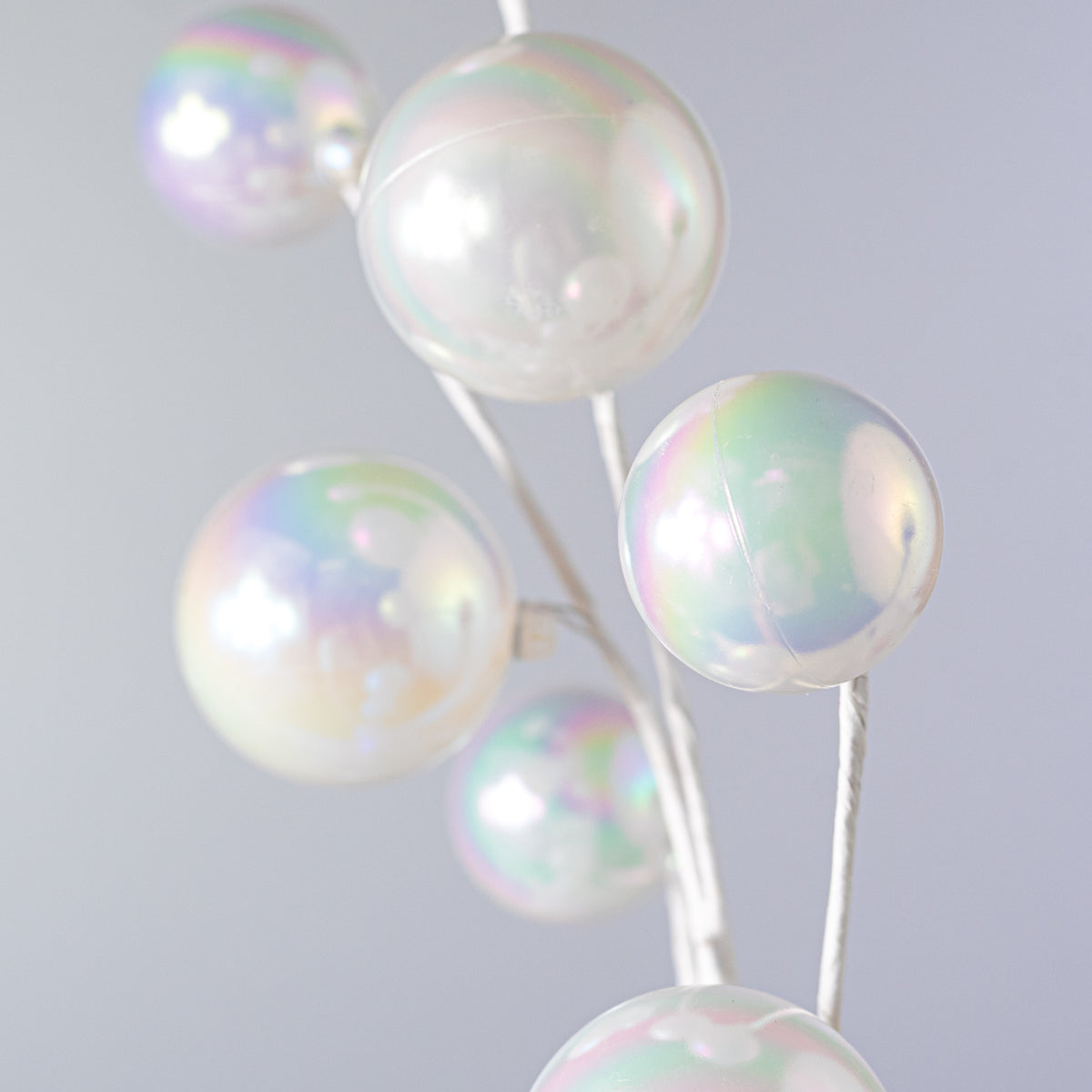28" Iridescent Pearls Ball Spray
