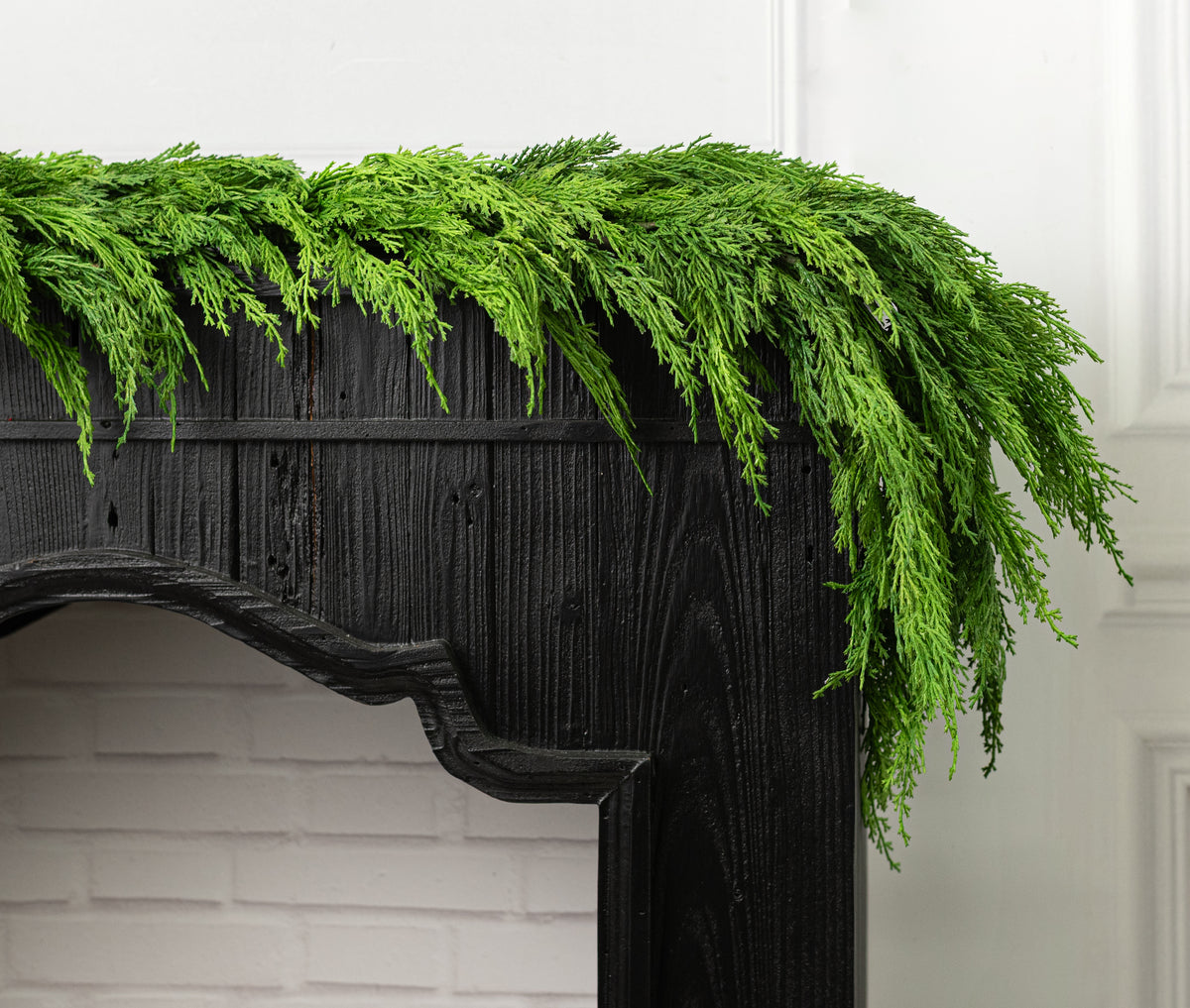 71" Faux Cedar Premium Full Garland