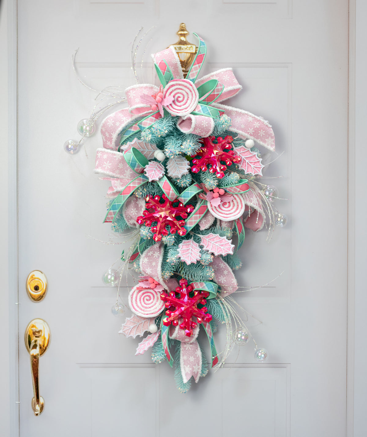 6" Jewel Snowflake Gem Ornament: Iridescent Hot Pink