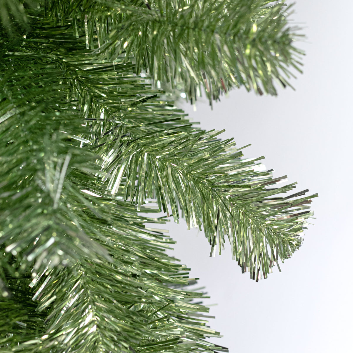 30" Tinsel Pine Teardrop: Fresh Pine Green