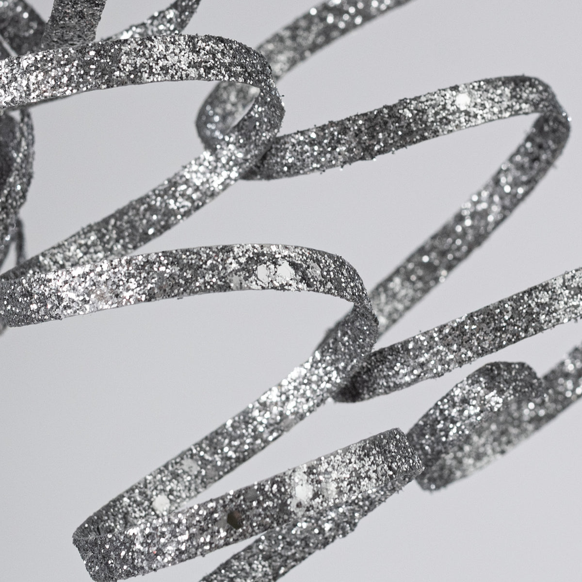 31" Curly Glitter Ribbon Spray: Silver