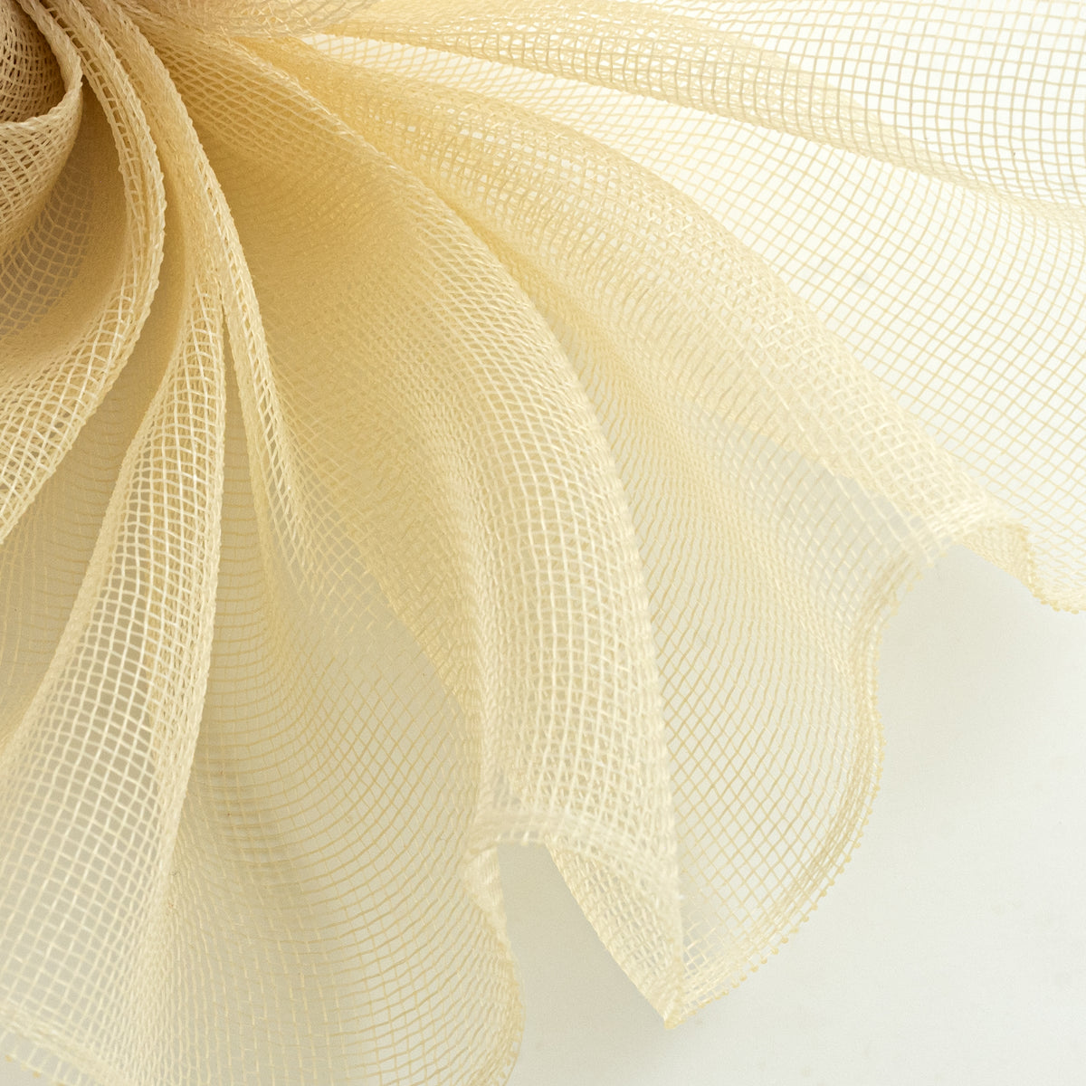 10" Fine Weave Deco Mesh: Champagne Cream