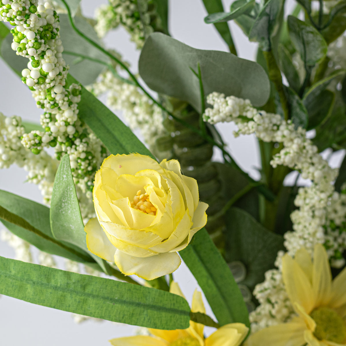 18" Mixed Heather & Daisy Bush: Yellow