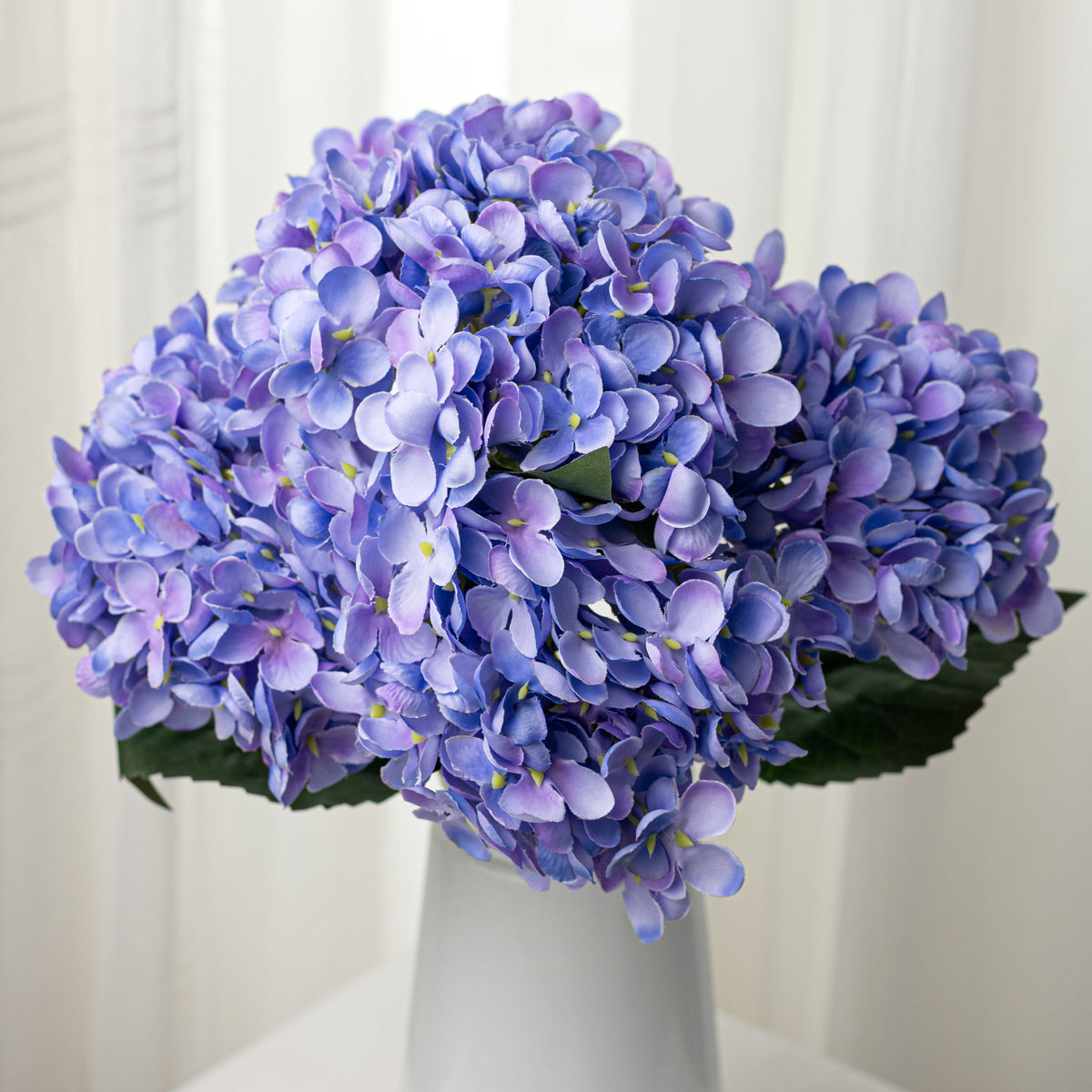 19" Hydrangea Bush: Lavender (5 Stem)