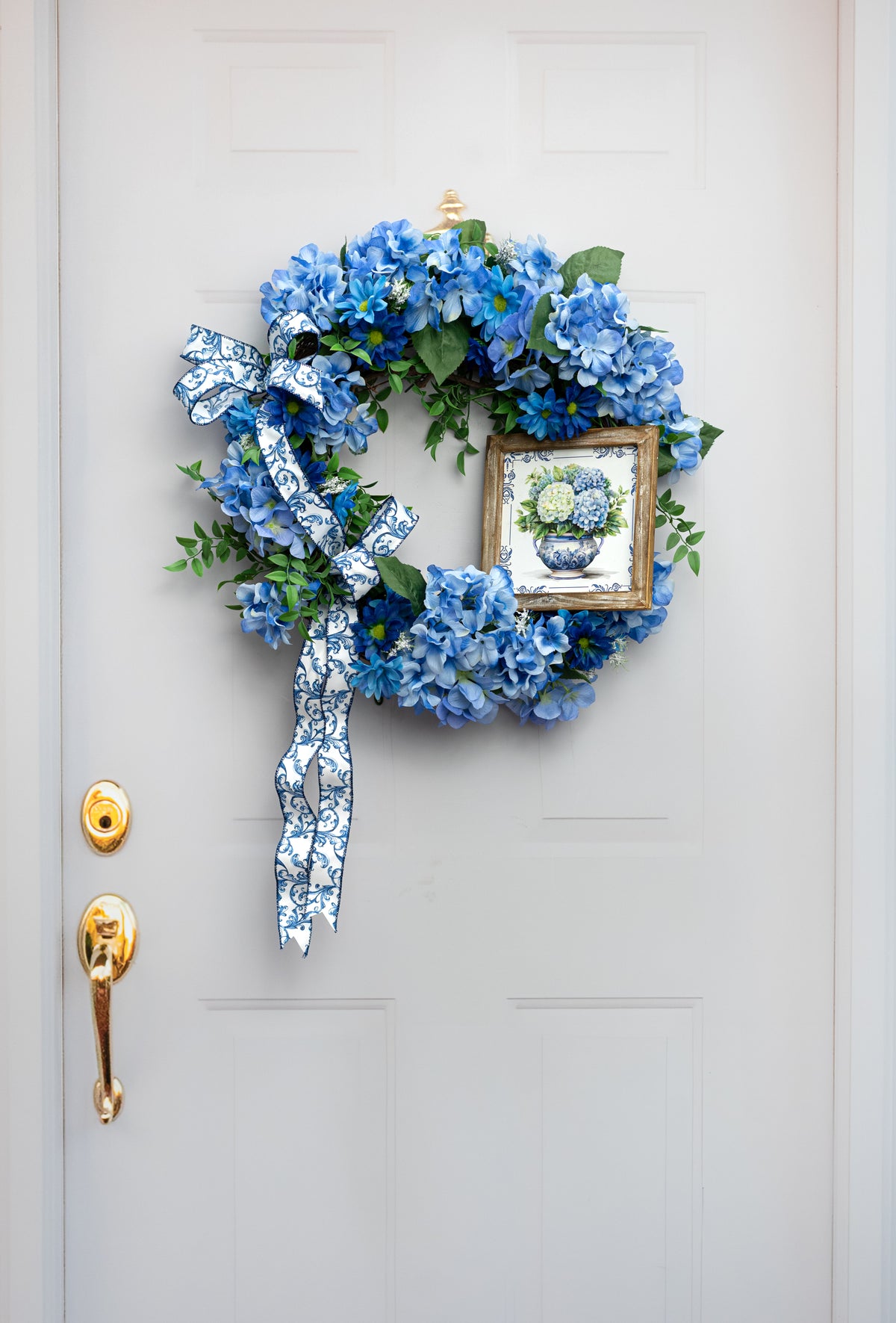8" Square Framed Wooden Sign: Chinoiserie Blue Hydrangea